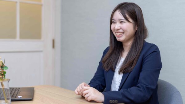 【コンサルタントが答える！】いちたすに入社して最初にぶつかった「壁」と、それを乗り越えた現在の「やりがい」とは