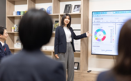 経験豊富な先輩からのOJT画像
