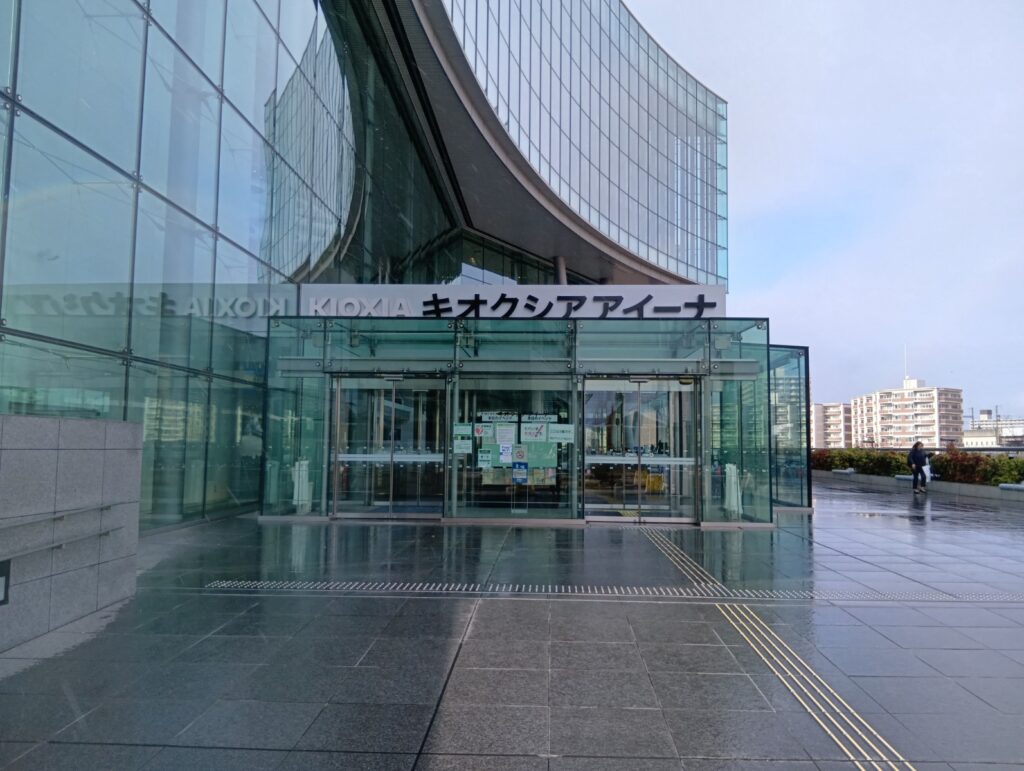 【盛岡】いわて県民情報交流センターアイーナ　入口